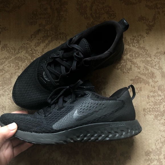 women's legend react running shoe